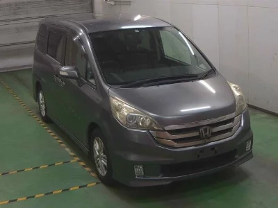 Honda STEPWGN SPADA