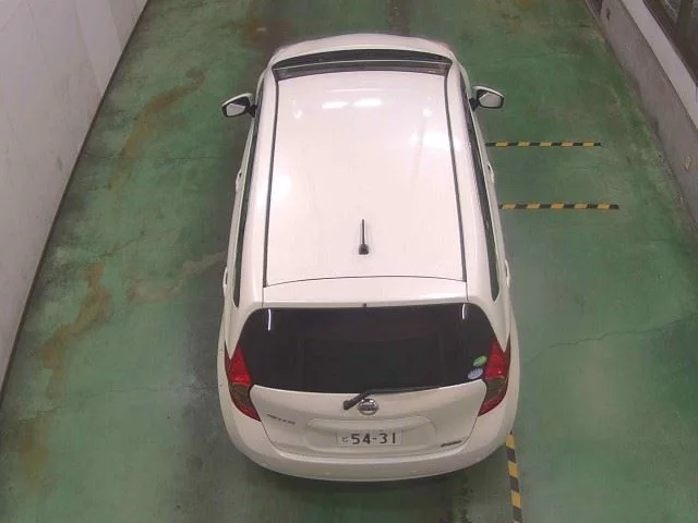 Nissan Note  с аукциона в Японии