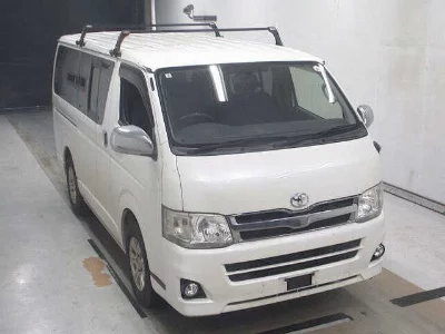 Toyota HiAce Van