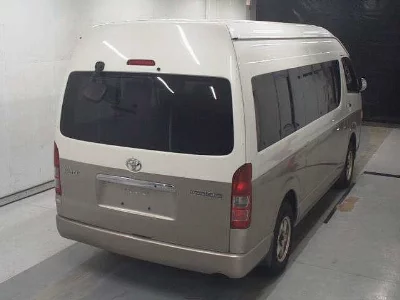 Toyota HIACE WAGON