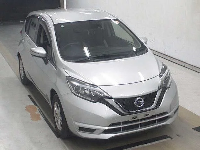Nissan Note  с аукциона в Японии