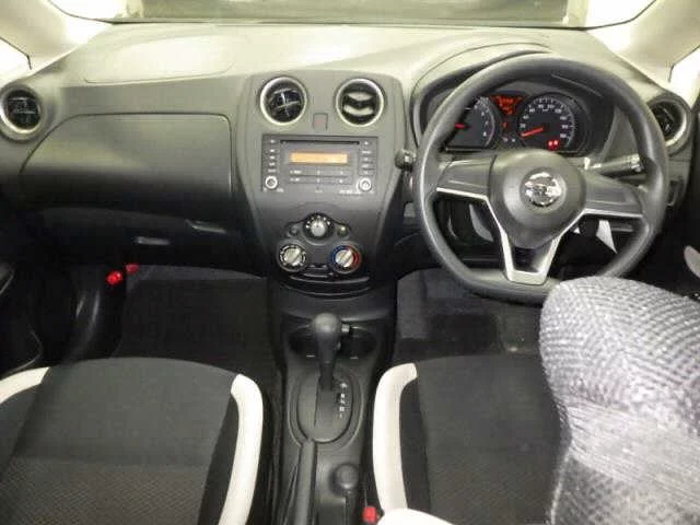 Nissan Note  с аукциона в Японии