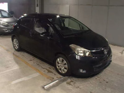 TOYOTA VITZ