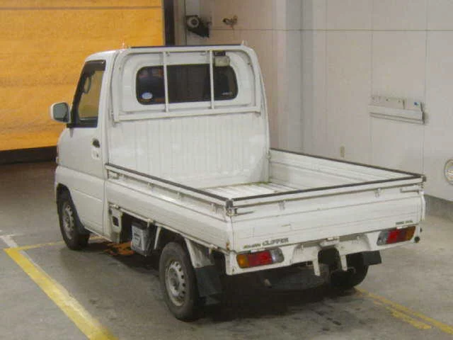 Nissan Clipper  с аукциона в Японии
