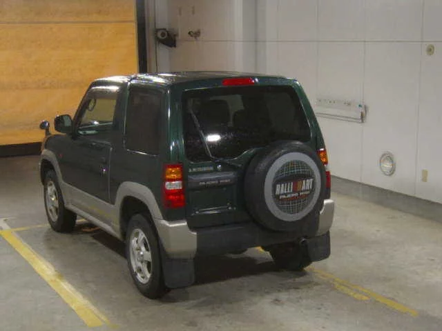 Mitsubishi Pajero Mini  с аукциона в Японии