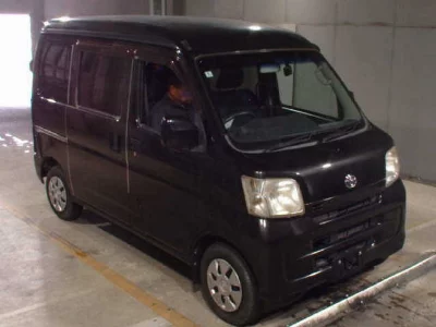 Toyota Pixis Van