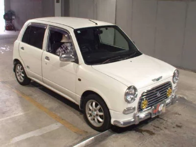 Daihatsu Mira Gino