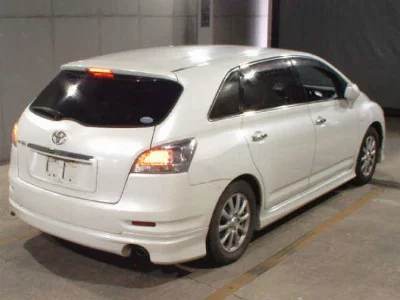 Toyota Mark X Zio