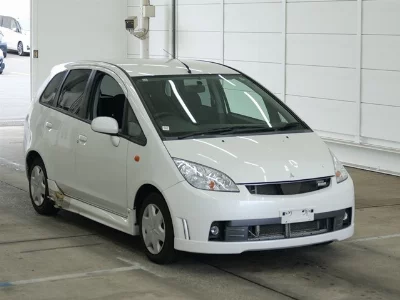 Mitsubishi Colt Plus