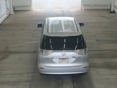 Статистика аукционов Toyota Estima Hybrid