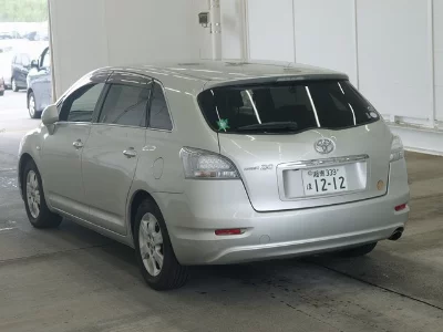 Toyota Mark X Zio