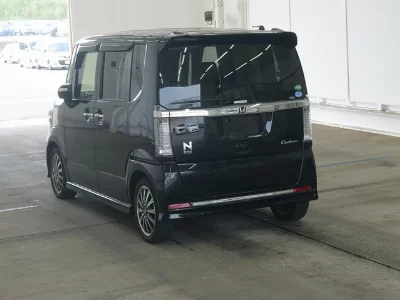 Honda N BOX CUSTOM