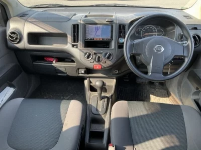 Nissan AD