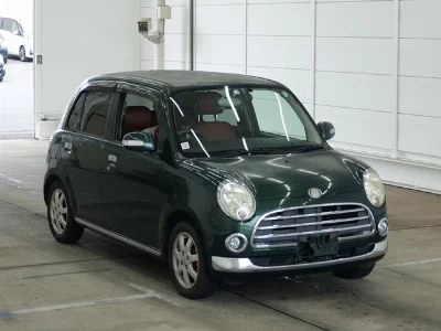 Daihatsu Mira Gino