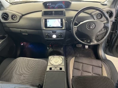 Toyota bB