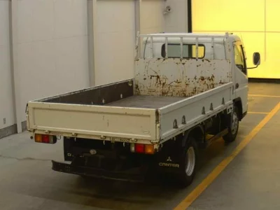 Mitsubishi Fuso Canter