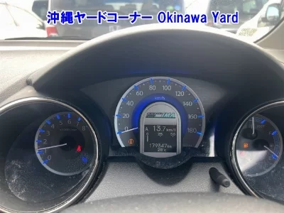 Honda FIT SHUTTLE HYBRID