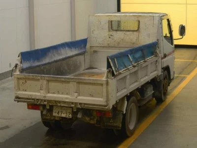 Mitsubishi Fuso Canter