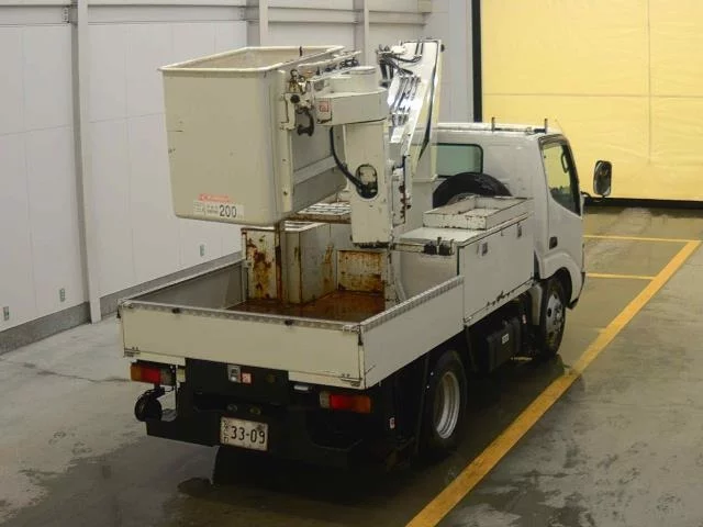 Hino Dutro  с аукциона в Японии