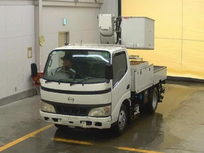 Hino Dutro