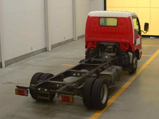 Hino Dutro  с аукциона в Японии