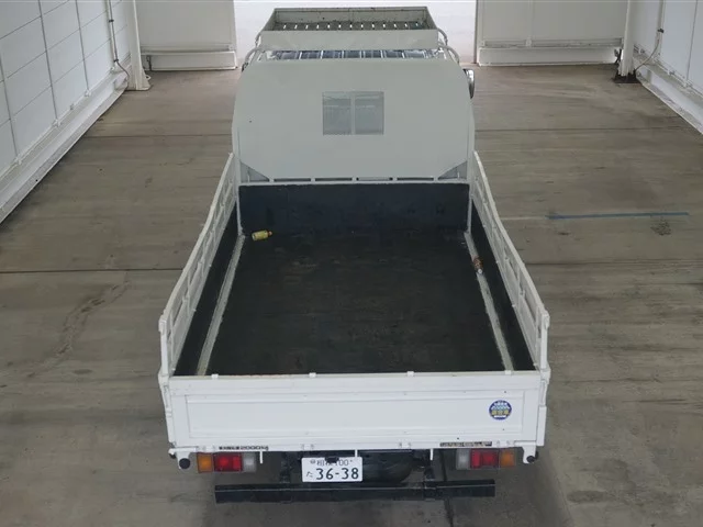 Isuzu Elf  с аукциона в Японии