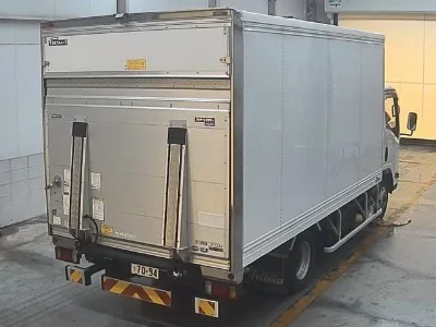 Isuzu Elf