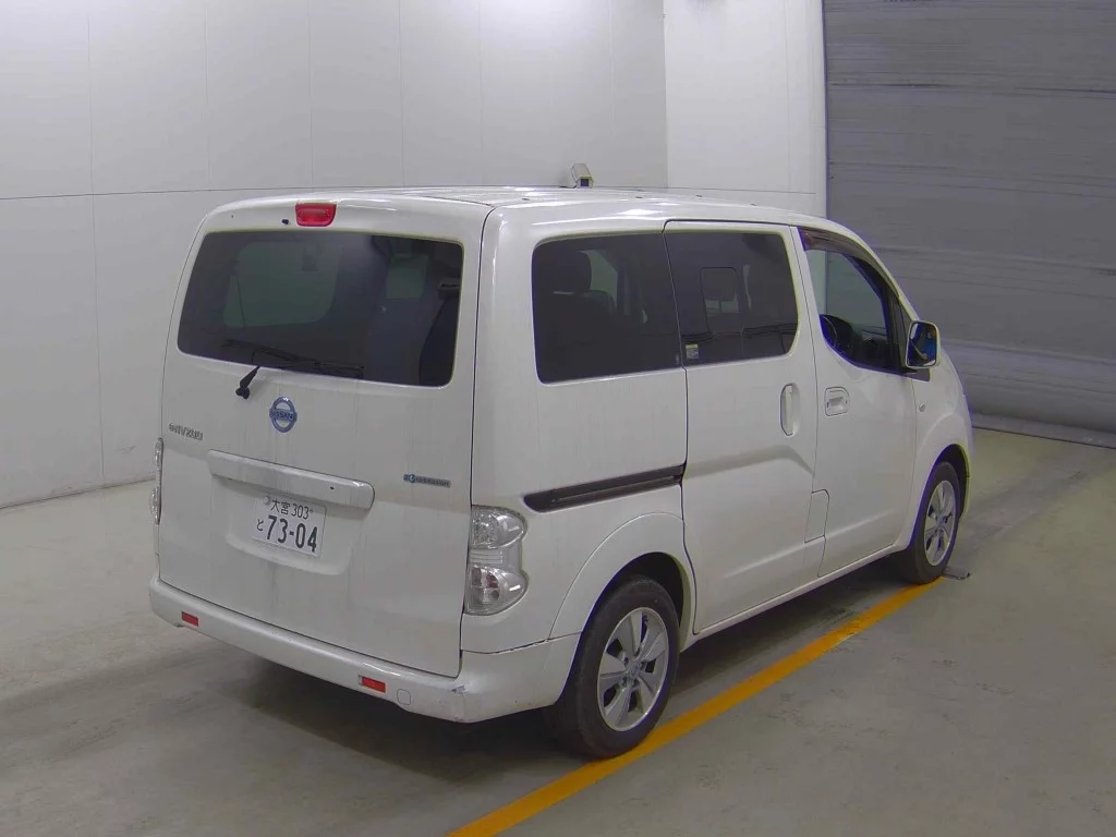 Nissan E-NV200 WAGON  с аукциона в Японии