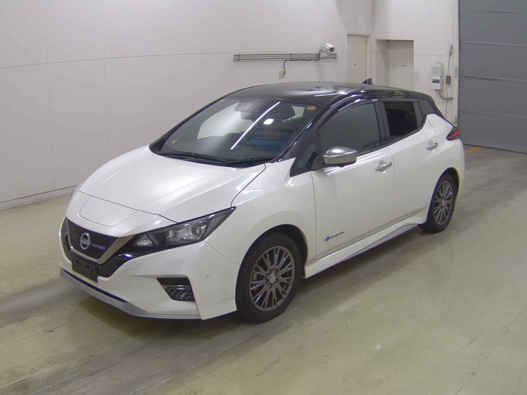 NISSAN LEAF, лот №63
