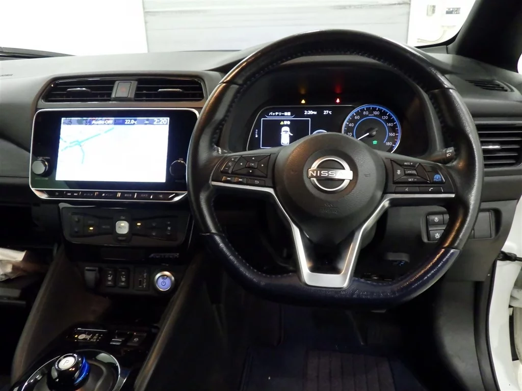 NISSAN LEAF, лот №63