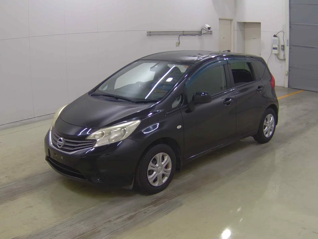 Nissan Note  с аукциона в Японии