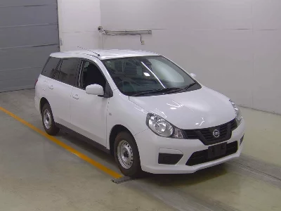 NISSAN AD EXPERT