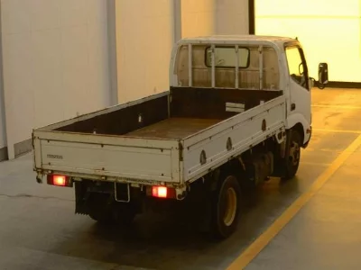 Hino DUTRO