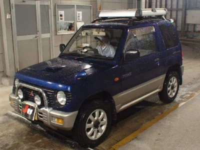Mitsubishi Pajero Mini