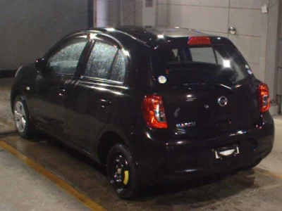Nissan March