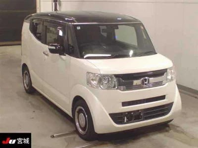 Honda N-Box Slash