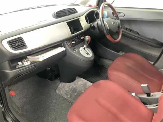Subaru R2  с аукциона в Японии