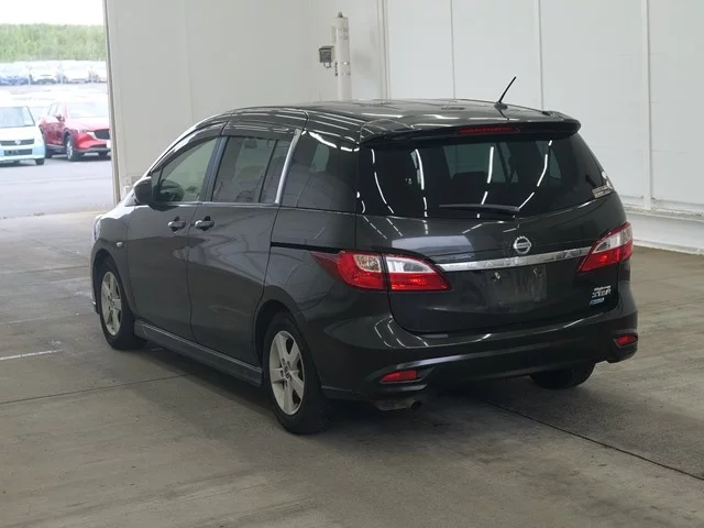 Nissan Lafesta  с аукциона в Японии