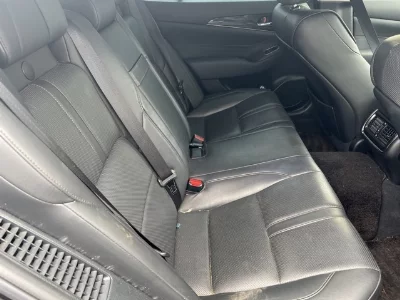 Toyota CROWN HYBRID