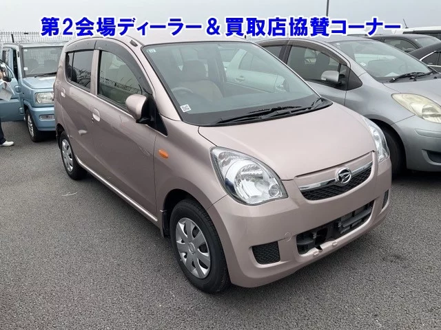 Daihatsu Mira  с аукциона в Японии