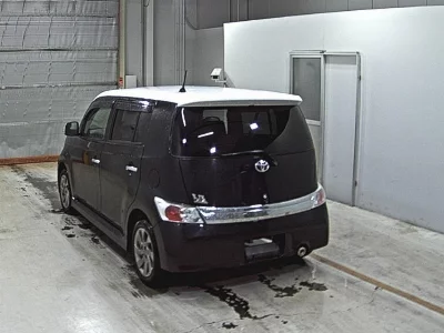Toyota bB