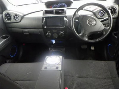 Toyota bB