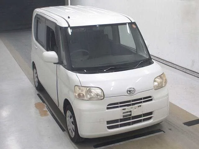 Daihatsu Tanto  с аукциона в Японии