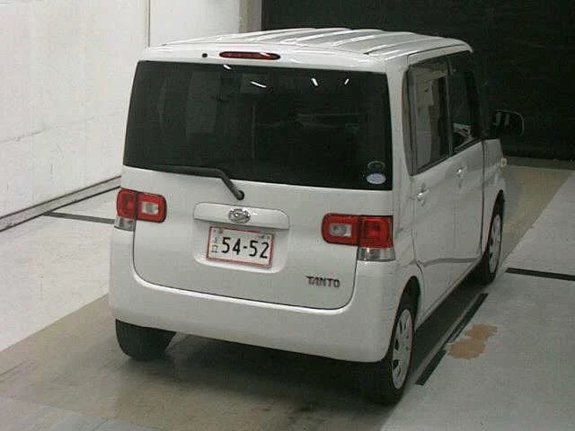 Daihatsu Tanto  с аукциона в Японии