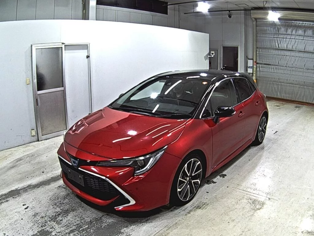 Toyota Corolla Hatchback  с аукциона в Японии