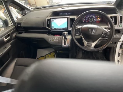 Honda STEPWGN SPADA