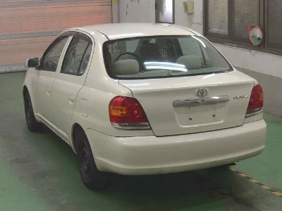Toyota Platz