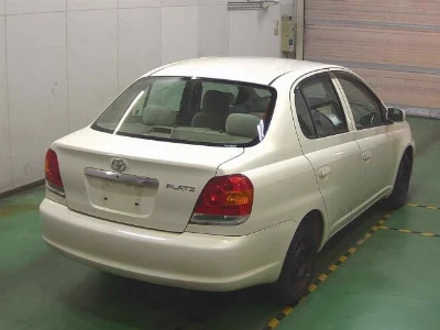 Toyota Platz