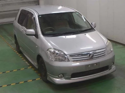 Toyota Raum