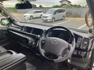 Toyota HIACE WAGON